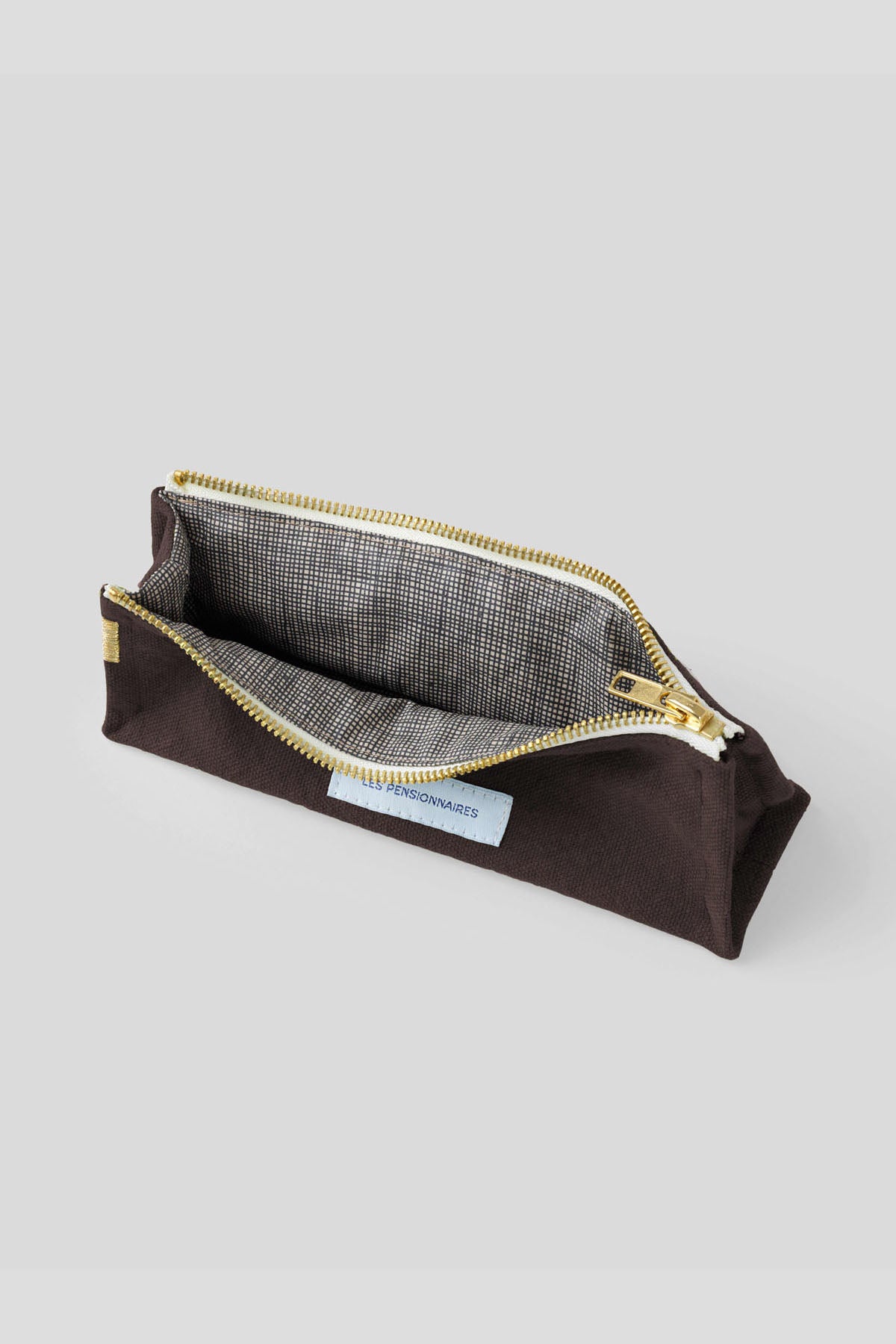 BD-trousse-a-crayon-coton-bio-marron-chocolat-1