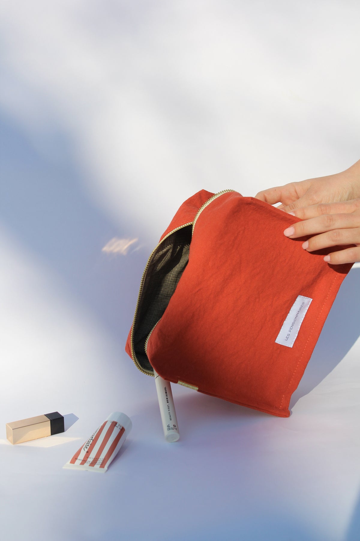 Trousse-de-toilette-orange-coton-bio-les-pensionnaires-35