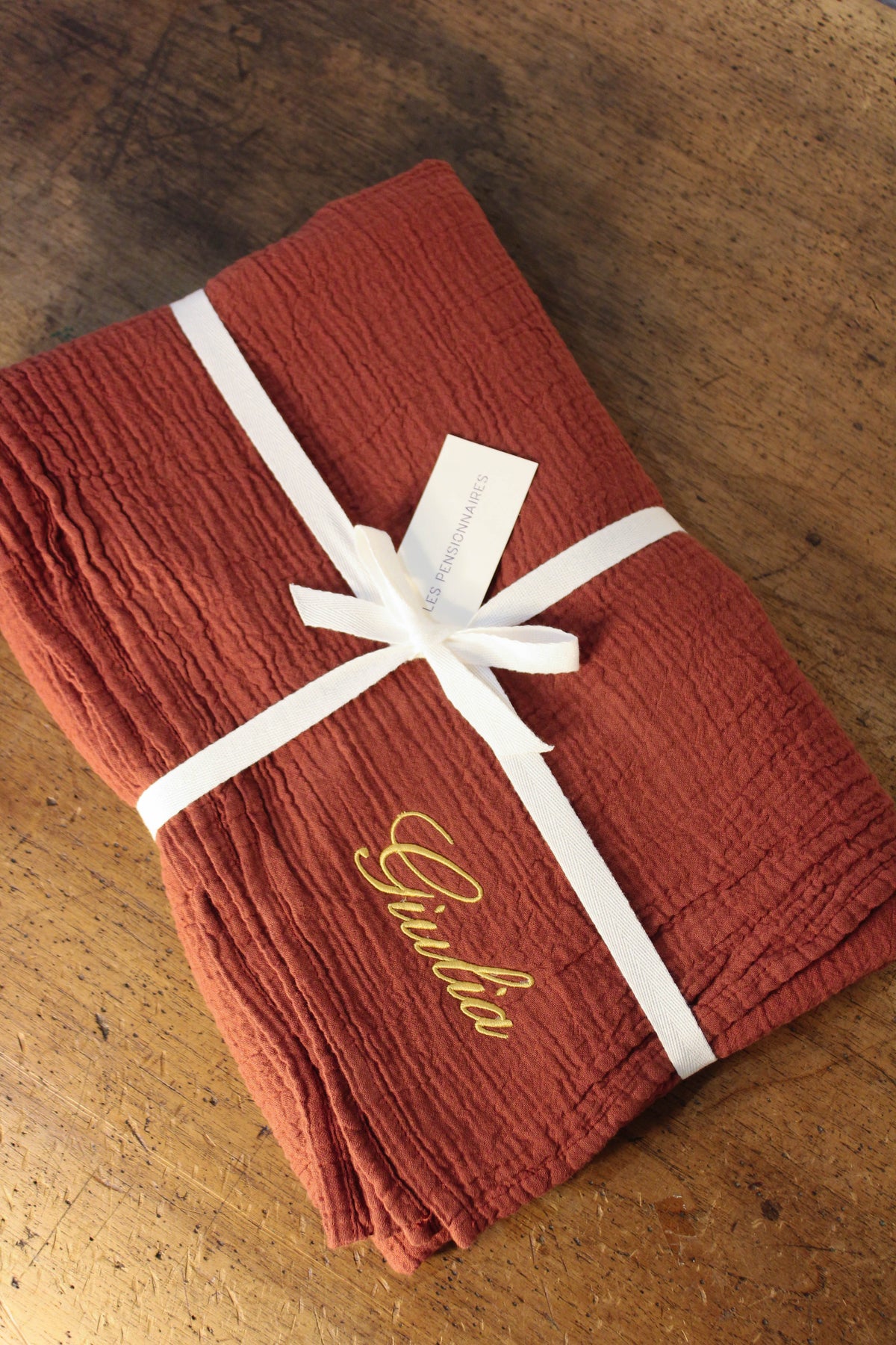 broderie-personnalisation-doree-Les-pensionnaires-48