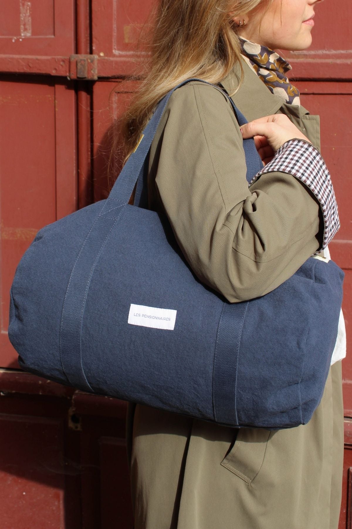 sac-bowling-bleu-marine-compact-coton-bio-les-pensionnaires-38_2