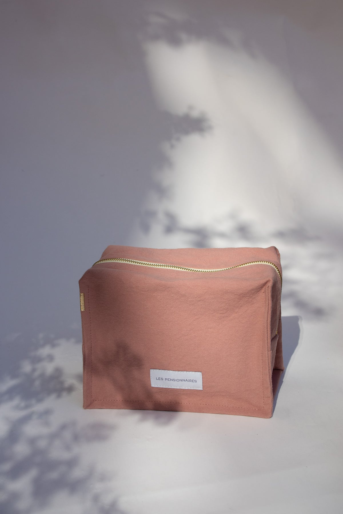 trousse-toilette-cube-rose-coton-bio-Les-pensionnaires-26
