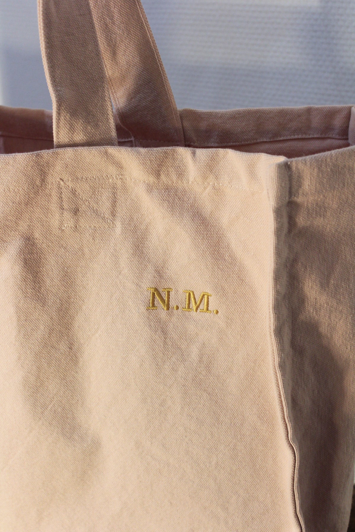 grand-sac-cabas-rose-broderie-personnalisation-doree-Les-pensionnaires-27
